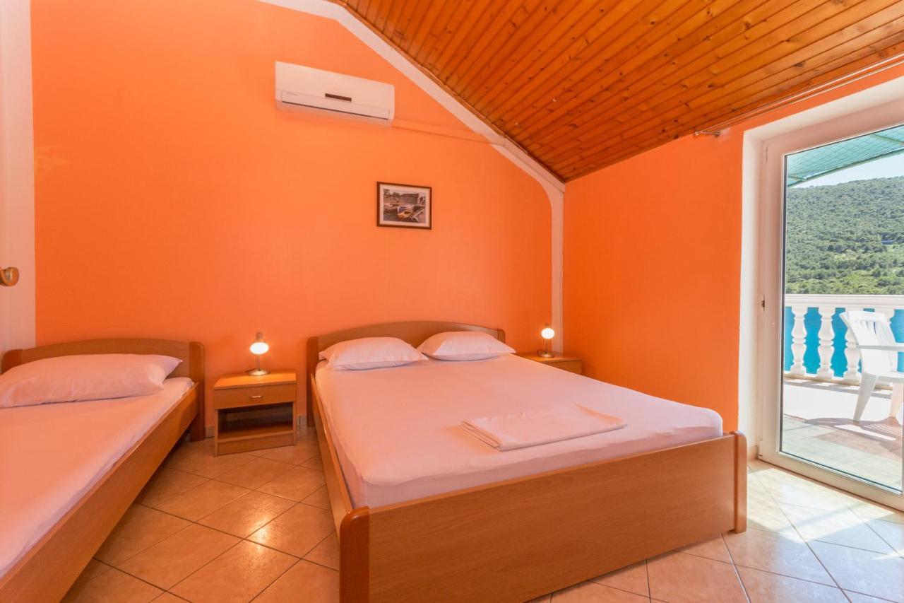 Apartmani Bonaca - 10M To The Sea Grebaštica Exterior foto